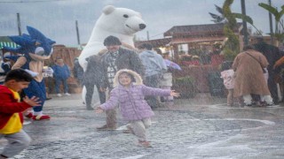 Kuşadasında yeni yıl kutlamaları başladı