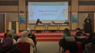 Kütahyada Ailenin korunması ve kadına yönelik şiddetin önlenmesi konulu paneli