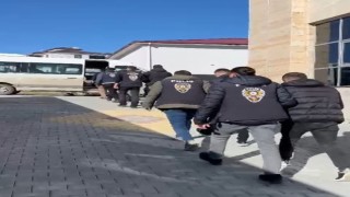 Kütahyada yasa dışı bahis operasyonunda gözaltına alınan 5 şüpheli adli kontrol şartıyla serbest