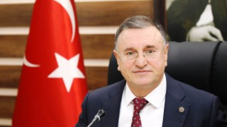 Lütfü Savaş CHP'den Oy Birliğiyle İhraç Edildi