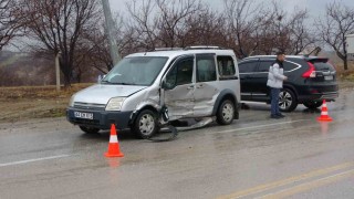 Malatyada 6 kişinin yaralandığı kaza kameraya yansıdı