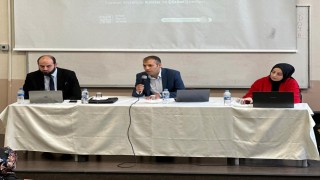 MAÜde ‘küresel sistemde krizler ve çözüm önerileri konuşuldu