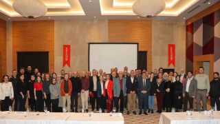 Medical Park Karadeniz Hastanesinden Rizede aile hekimlerine sağlık paneli