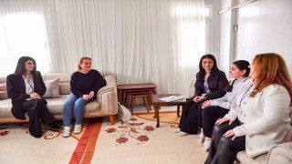 Mersindeki Eğitim ve Öğretimi Destekleme Kurs Merkezi öğrencileri evlerinde de takip ediliyor