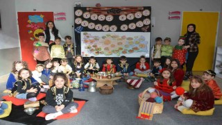 Minikler, yöresel kıyafetleriyle Yerli Malı Haftasını kutladı