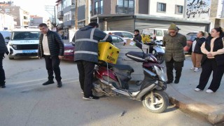 Motosiklet ile otomobil çarpıştı: 1 yaralı