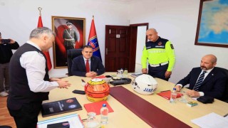 Motosiklet kullanıcılarına ‘Kask uyarısı