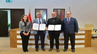 MSKÜlü öğretmen adayları için Toplum İçin El Ele projesi başladı