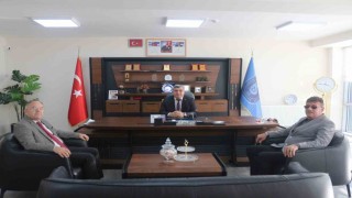 Müdür Sünnetci, Şemsettin Karahisari Ortaokulunu ziyaret etti