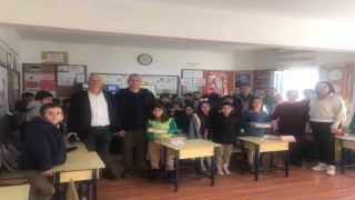 Muğlada “Bir Kitap Bir İnsan” projesiyle eğitime destek