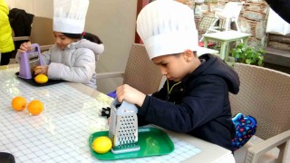 Muğlada Yerli Malı Haftasında öğrencilere limonata eğitimi
