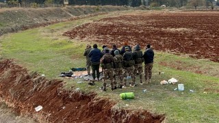 Muhalifler Hama’da Şükür Namazı Kıldı