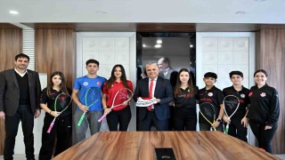 Muratpaşanın squash başarısı
