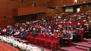 Nail Van: Emekliler Türkiye için katma değer sağlıyor