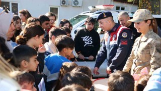Öğrenciler, jandarmanın faaliyetleri hakkında bilgilendirildi