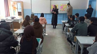 Öğretmen ve öğrencilere yas tepkileri bilgilendirmesi