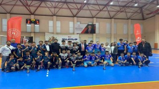 Okul Sporları Voleybol Yıldız Erkek ve Kız maçları sona erdi