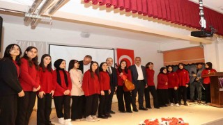 Oltuda liseliler ‘Anadoludan Yükselen Ezgilerde ter döktü
