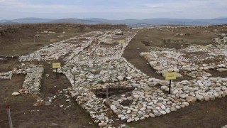 Oluz Höyük kazıları 18 yıldır sürüyor