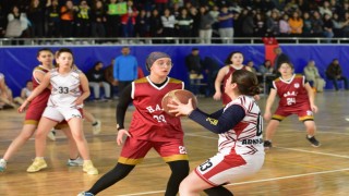 Osmaniye'de Genç Kızlar Basketbol Turnuvası Nefes Kesti