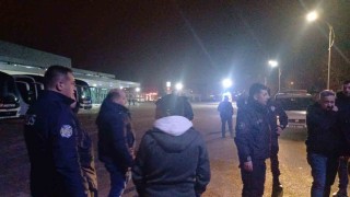 Otobüs terminalindeki bıçaklı kavgada kan aktı: 1 yaralı