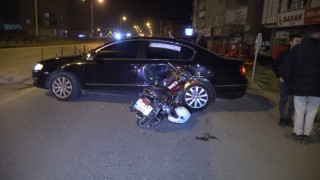 Otomobil ile motosiklet çarpıştı: 2 yaralı