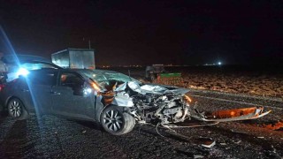 Otomobille çarpışan traktörün sürücüsü yaralandı