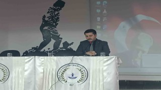 Özalpde vakıf mütevellisine yeni üyeler seçildi