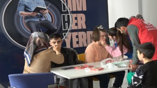 Özel öğrenciler Tavşanlı Gençlik Merkezinde