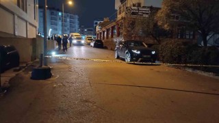 Park halindeki otomobili kurşunlayan şahıs kameradan tespit edilip yakalandı
