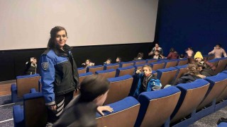 Polislerden sinema etkinliği