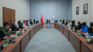 Rektör Levent, Engelli Öğrenci Birimi Komisyonu ve öğrenciler ile bir araya geldi