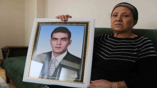 Reyhanlı saldırısında evladı vefat eden anne: Biz evlat acısı gördüysek, inşallah Esad da görür