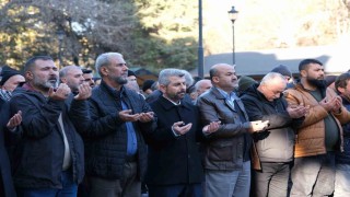 Rimin dedesi için gıyabi cenaze namazı kılındı