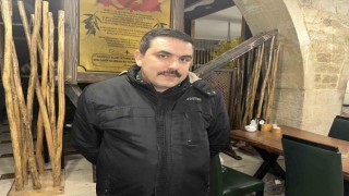 Roketin düştüğü lokantada yaralanan aşçı, Esadın devrilmesinin bölgeye huzur getireceğini düşünüyor