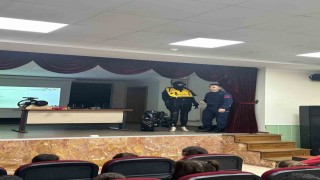 Sahil Güvenlik öğrencilerle buluştu