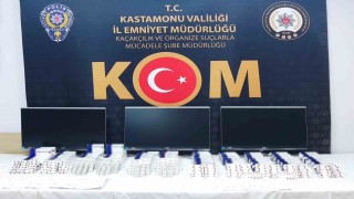 Sahte reçete ile sentetik ecza hapı satılan eczaneye operasyon: 2 tutuklama