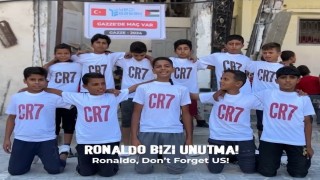 Saldırıların gölgesindeki Gazze sokaklarında Ronaldo sesleri