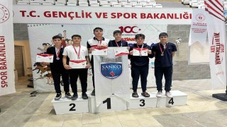 SANKO Okulları yüzmede şampiyon oldu