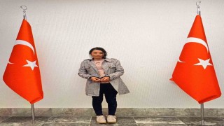 Şanlıurfada 1 terörist teslim oldu