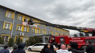 Şehit Şenay Aybüke Yalçın Fen Lisesinde yangın tatbikatı yapıldı