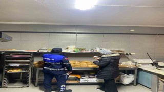 Selçuk Belediyesi Zabıta Müdürlüğü, yeni yıl öncesi denetimleri sıkılaştırdı