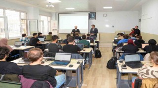 Siber Vatan Programının Bursa ayağında ilk ders başladı