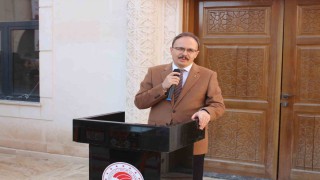 Siirtte çiftçilere üzüm sıkma makinesi dağıtıldı