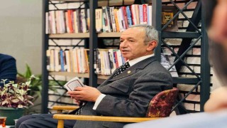 Sincan Belediyesi, gençleri yazar Sadık Yalsızuçanlar ile buluşturdu
