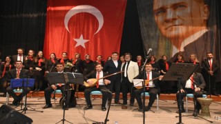 Söğütte Cumhuriyetin 101nci yılına özel konser