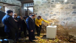 Sonbaharın sanatla buluştuğu sergiye büyük ilgi