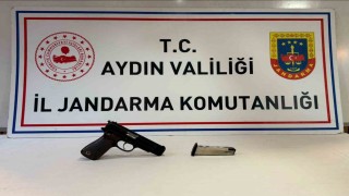 Şüphe üzerine durdurulan şahıstan kurusıkı tabanca ele geçirildi