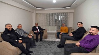 Suriyedeki hapishaneden kurtarılan gencin ailesinden duygu dolu teşekkür