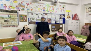 Suriyeli çocuğun sınıf arkadaşlarına vedası duygu dolu anlar yaşattı